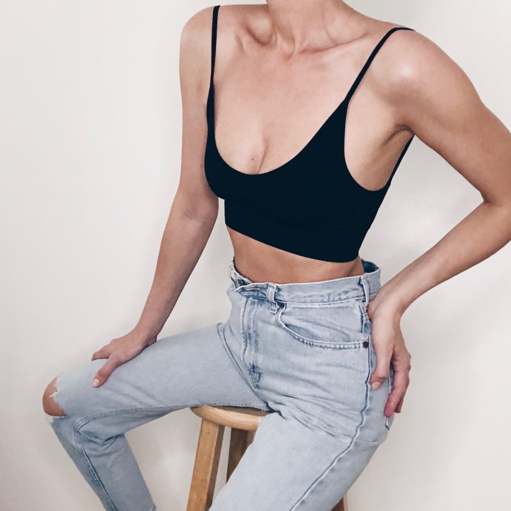 Low Back Bralette Crop Top - Picture 6 of 11